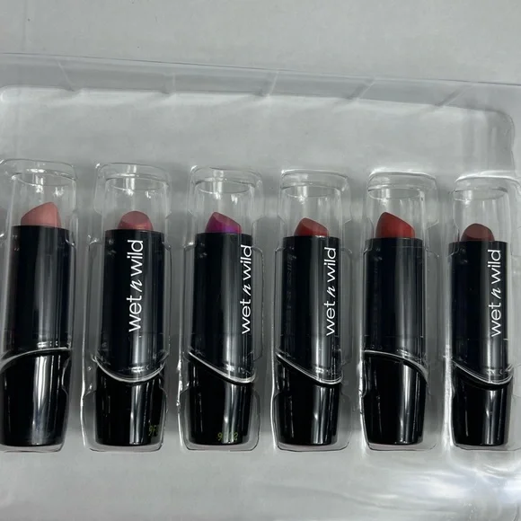 Makeup, Morphe palette wet n wild brush wet n wild lipstick nabi blush serum - Picture 2 of 15